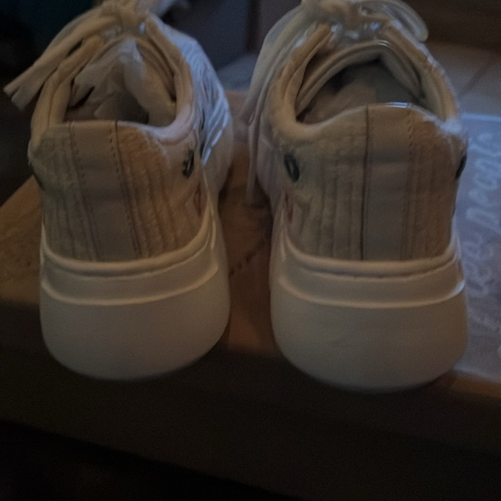 Free People Catch Me If You Can Crochet Sneaker in Mirrors SZ 8 (38)  NEW - Picture 9 of 10